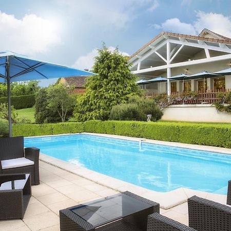 Logis Hotel-Restaurant Les Voyageurs La Coquille Dış mekan fotoğraf