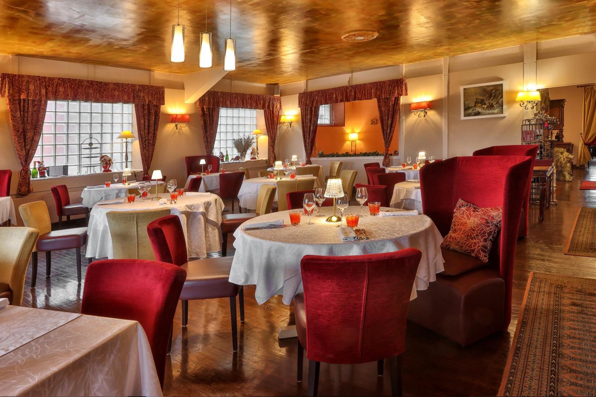 Logis Hotel-Restaurant Les Voyageurs La Coquille Dış mekan fotoğraf