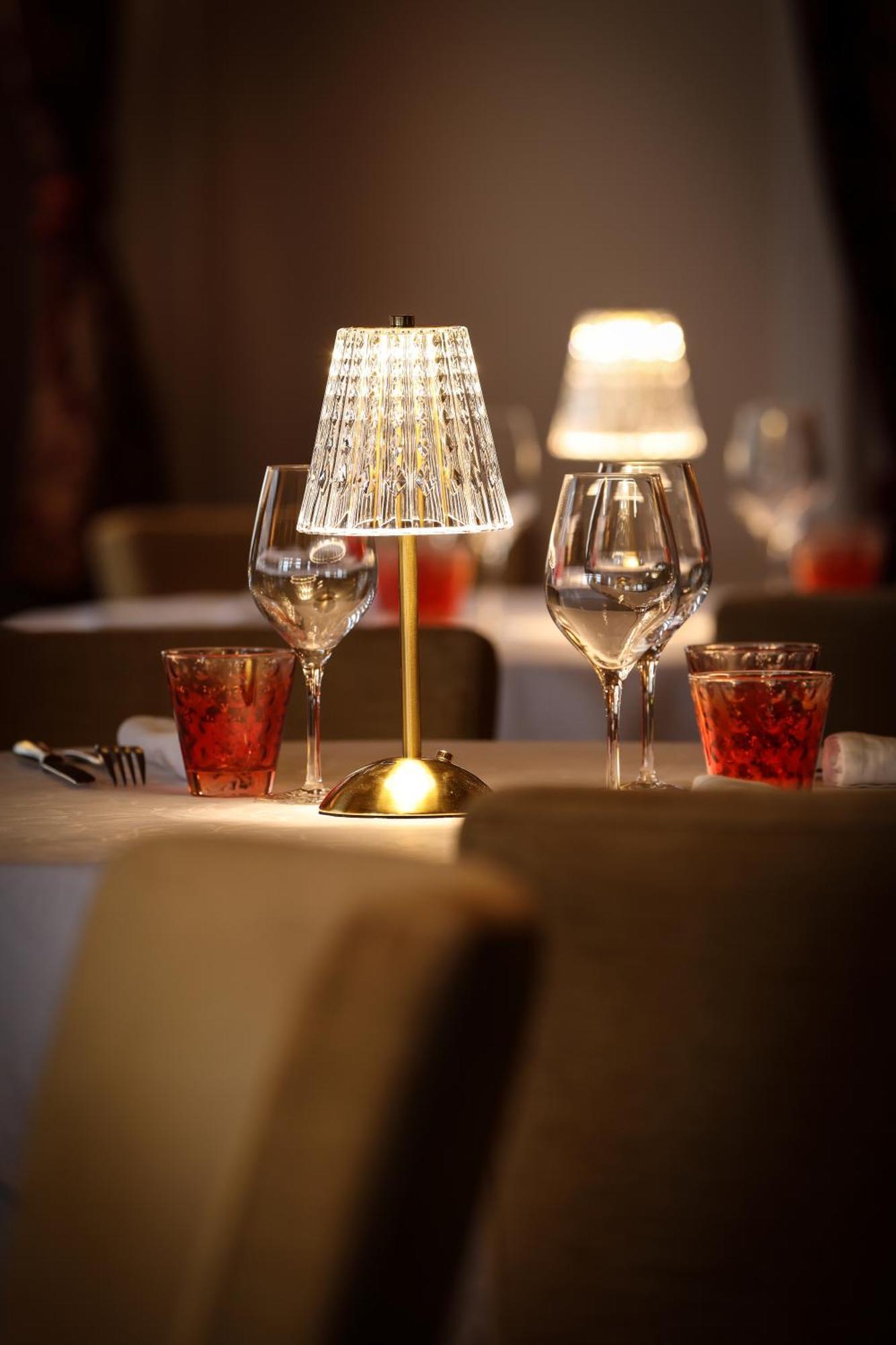 Logis Hotel-Restaurant Les Voyageurs La Coquille Dış mekan fotoğraf